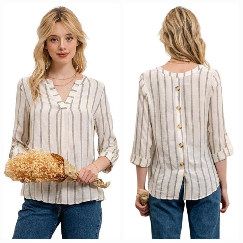 🔹️Mine Ivory & Black Striped Decorative Button Back 3/4 Sleeve Top Small